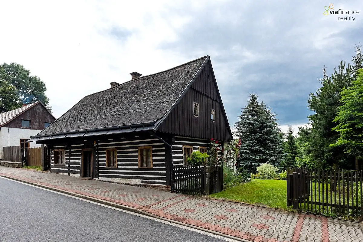 Prodej  chalupy 150 m², pozemek 1 620 m², J. A. Komenského, Žacléř