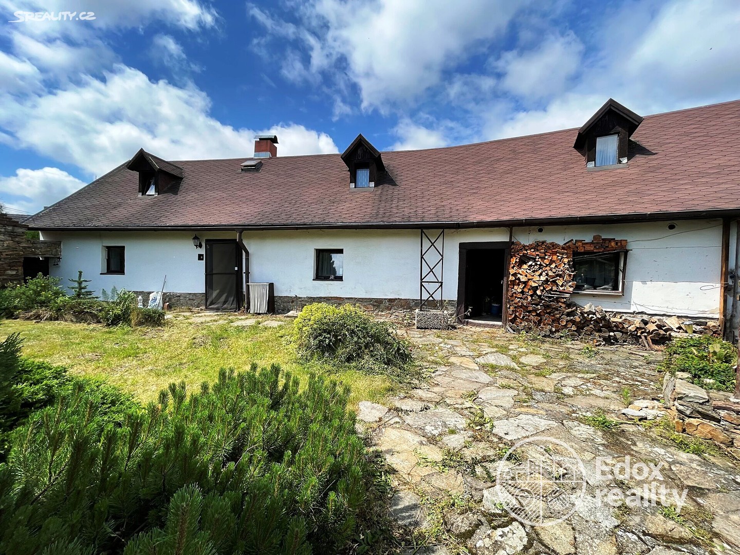 Prodej  chalupy 120 m², pozemek 435 m², Zásmuky - Sobočice, okres Kolín