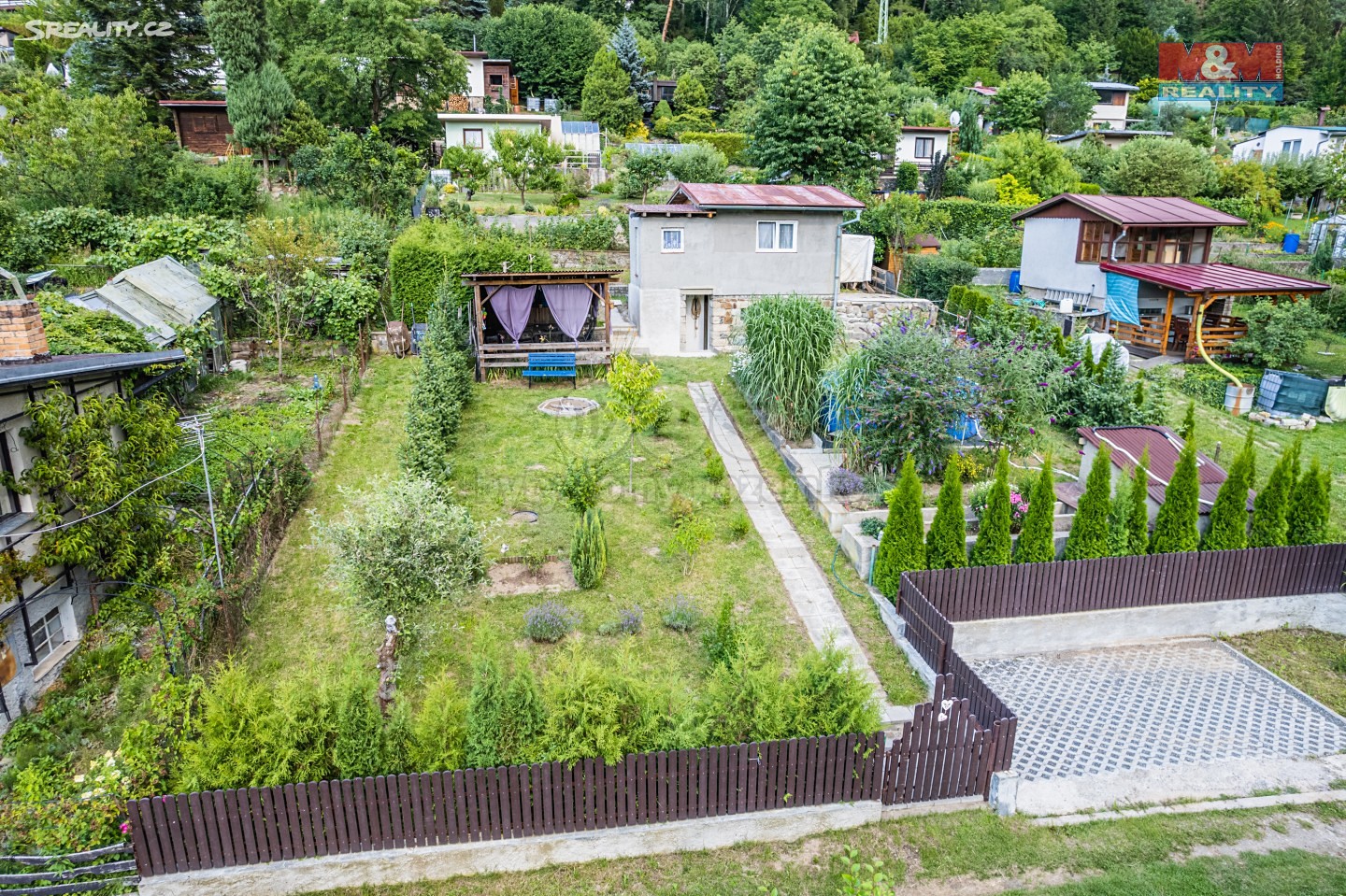 Prodej  chaty 35 m², pozemek 395 m², Sázava - Černé Budy, okres Benešov