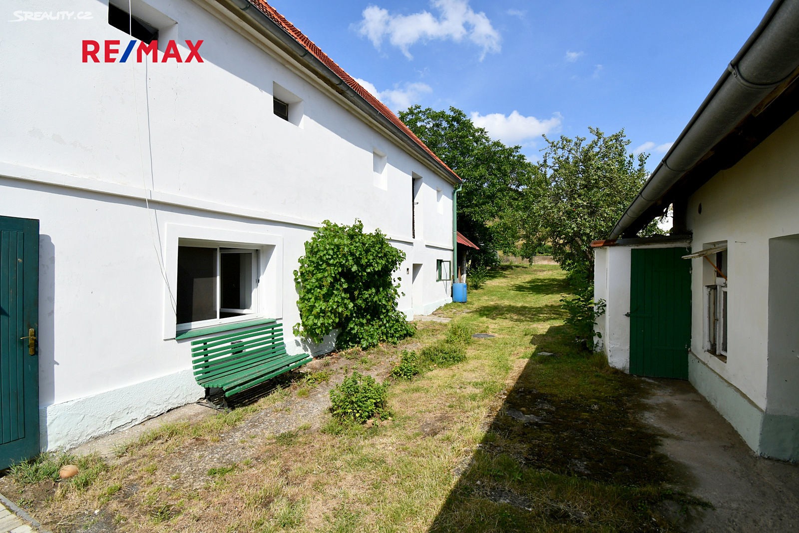 Prodej  rodinného domu 214 m², pozemek 995 m², Dolánky nad Ohří, okres Litoměřice