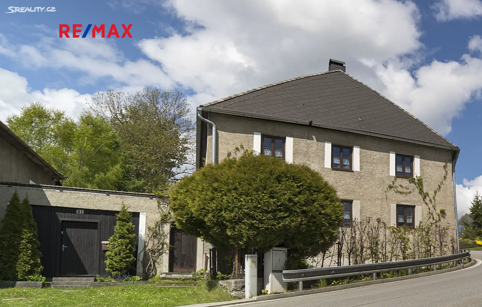 Prodej  rodinného domu 636 m², pozemek 931 m², Horní Planá - Pernek, okres Český Krumlov
