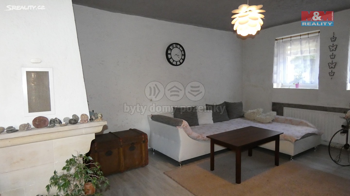 Prodej  rodinného domu 573 m², pozemek 1 559 m², Kryry - Běsno, okres Louny