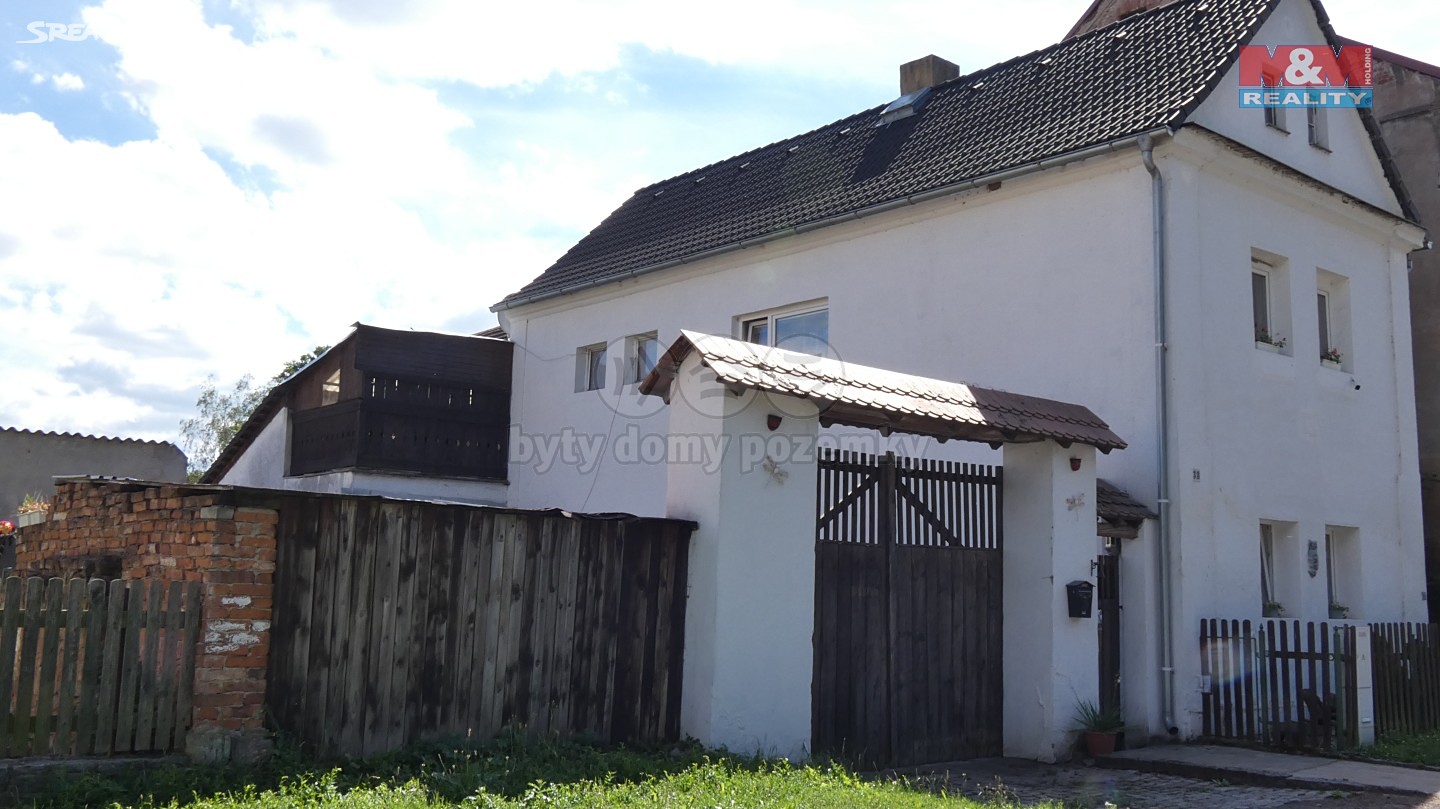 Prodej  rodinného domu 573 m², pozemek 1 559 m², Kryry - Běsno, okres Louny