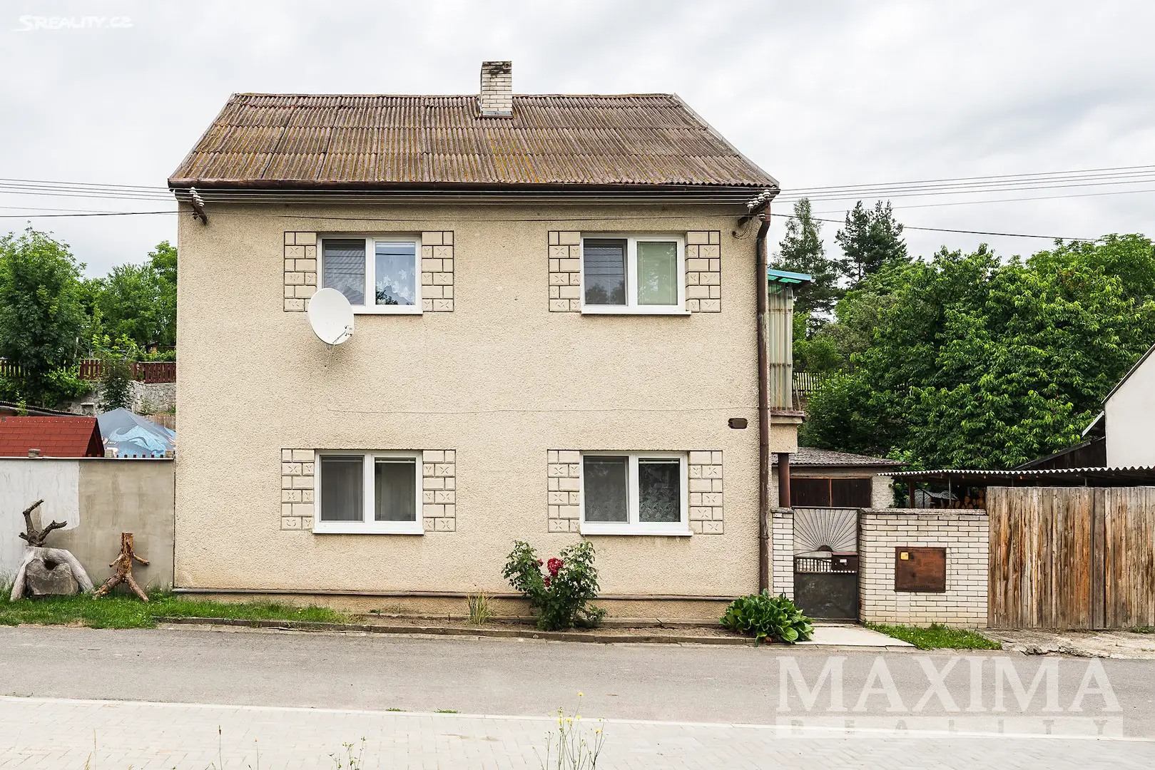 Prodej  rodinného domu 516 m², pozemek 2 252 m², Litovel - Savín, okres Olomouc