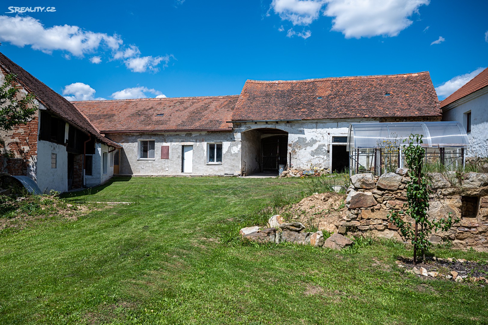 Prodej  rodinného domu 299 m², pozemek 956 m², Staré Hobzí, okres Jindřichův Hradec