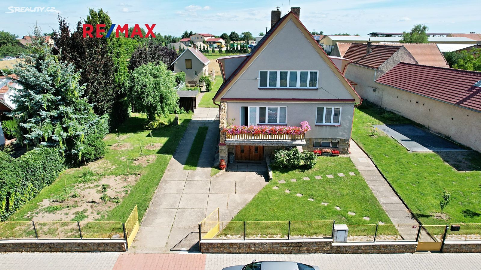 Prodej  rodinného domu 310 m², pozemek 137 m², Vyšehořovice, okres Praha-východ
