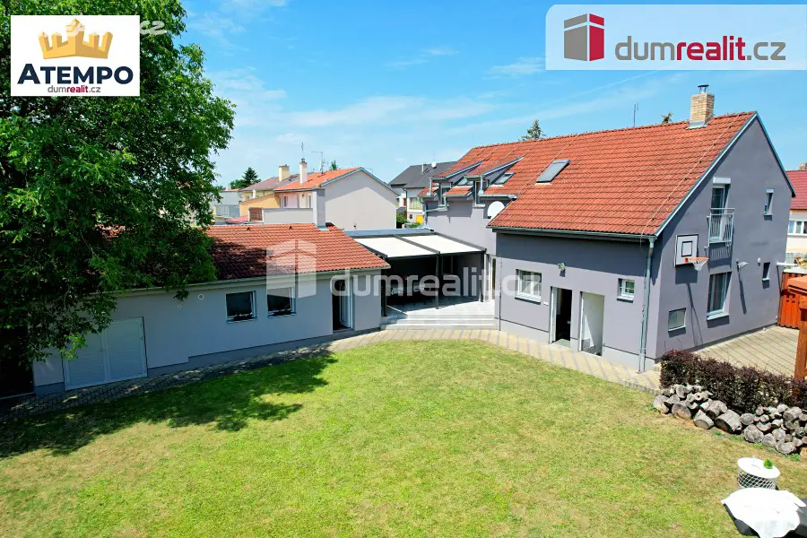 Prodej  vícegeneračního domu 216 m², pozemek 862 m², Zavadilka, České Budějovice - České Budějovice 2