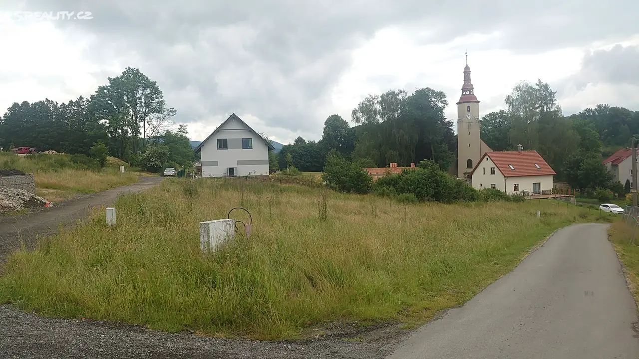 Prodej  stavebního pozemku 1 728 m², Nová Ves, okres Liberec
