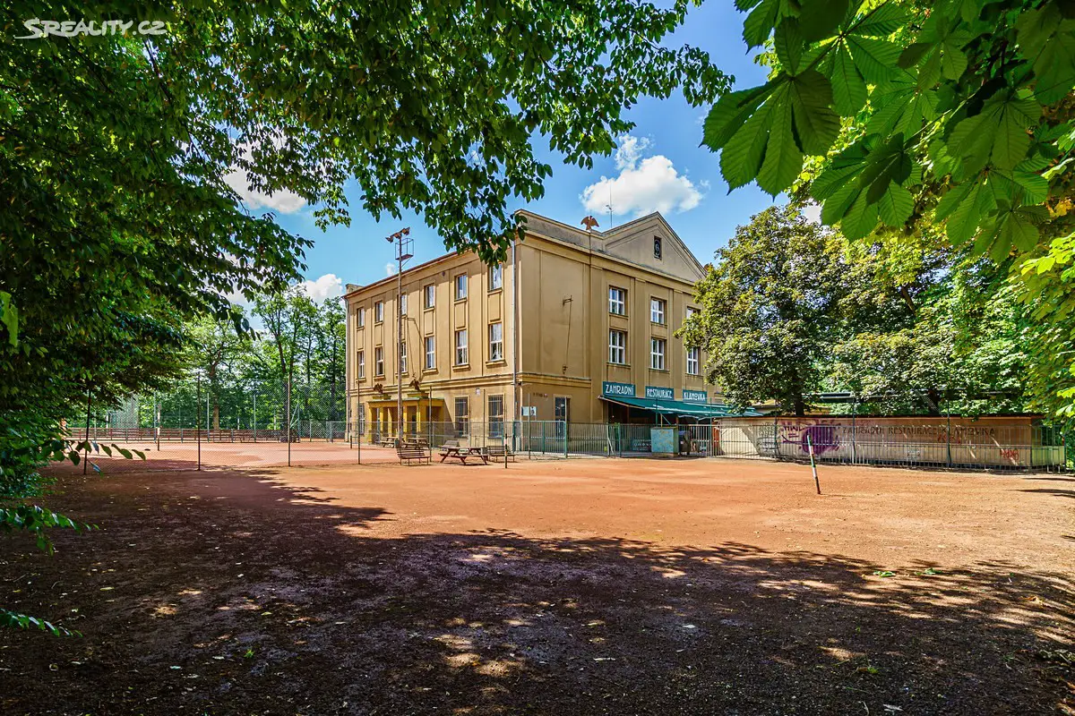 Prodej  stavebního pozemku 176 m², Nad Buďánkami III, Praha - Smíchov