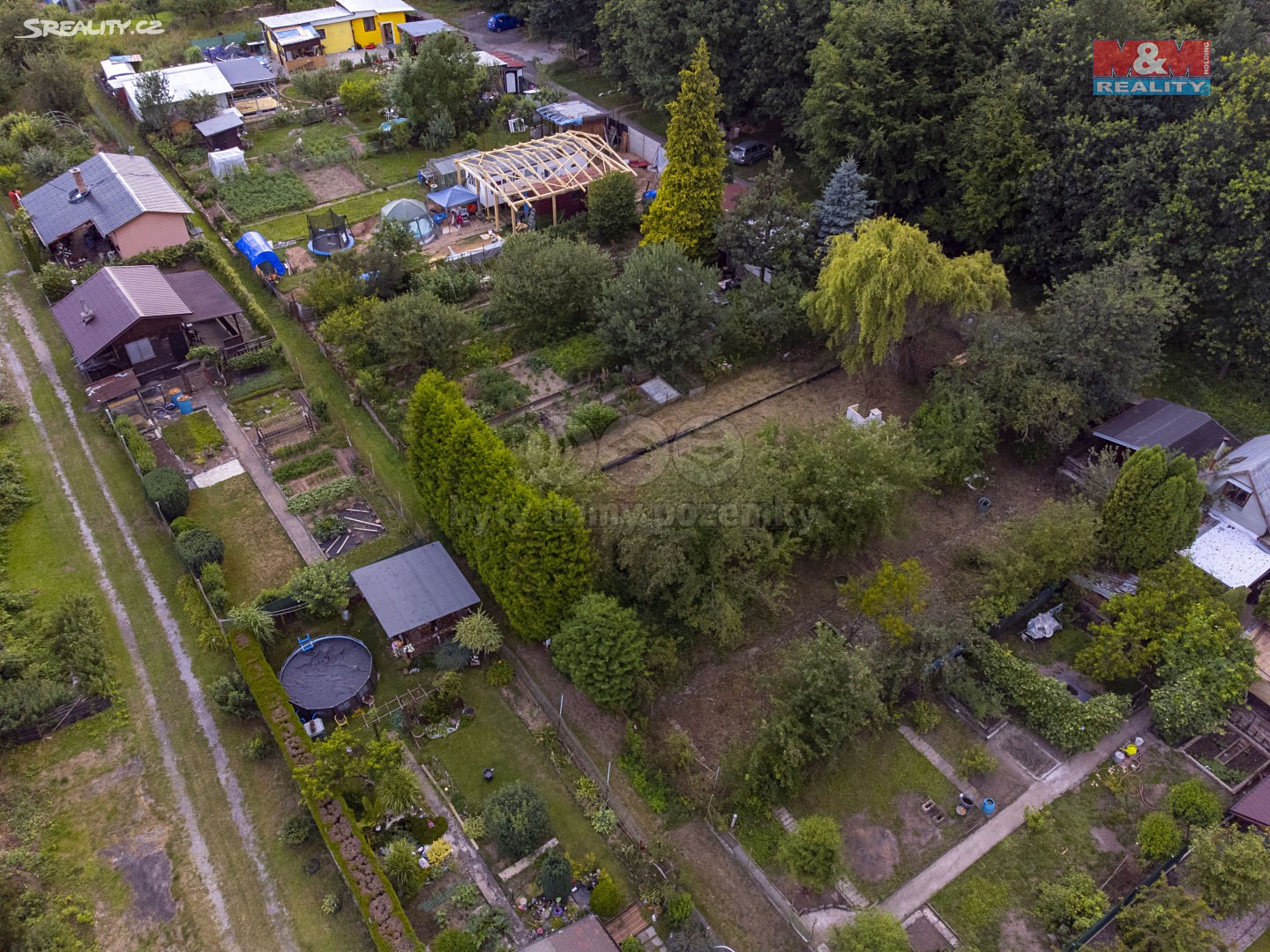 Prodej  zahrady 632 m², Pardubice - Svítkov, okres Pardubice