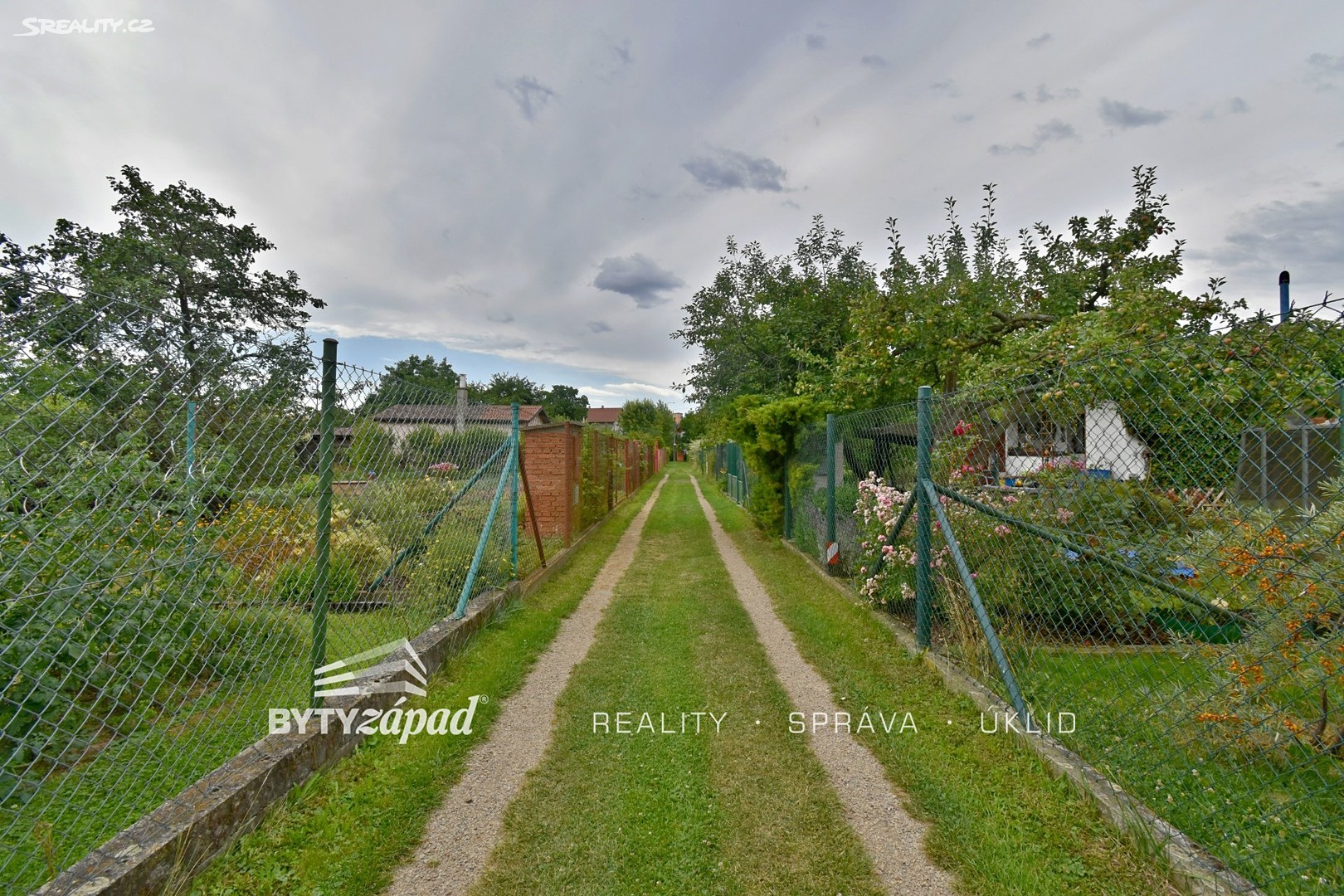 Prodej  zahrady 382 m², Plzeň - Křimice, okres Plzeň-město