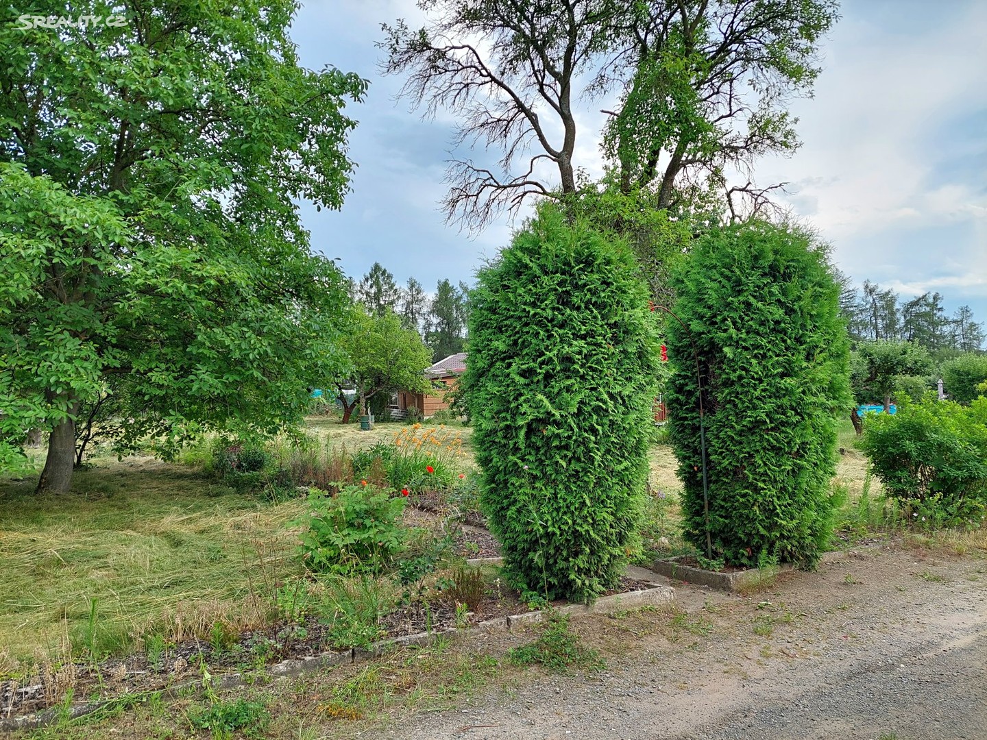 Prodej  zahrady 50 997 m², Nad Řekou, Tábor