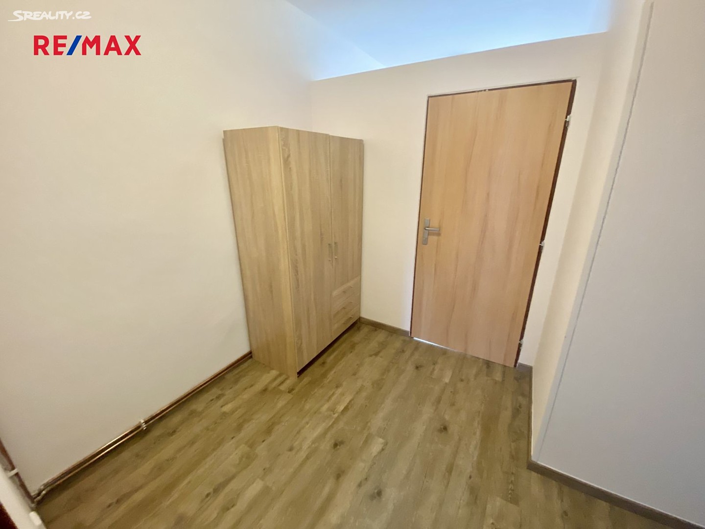 Pronájem bytu 1+1 42 m², Radobyčická, Plzeň - Jižní Předměstí