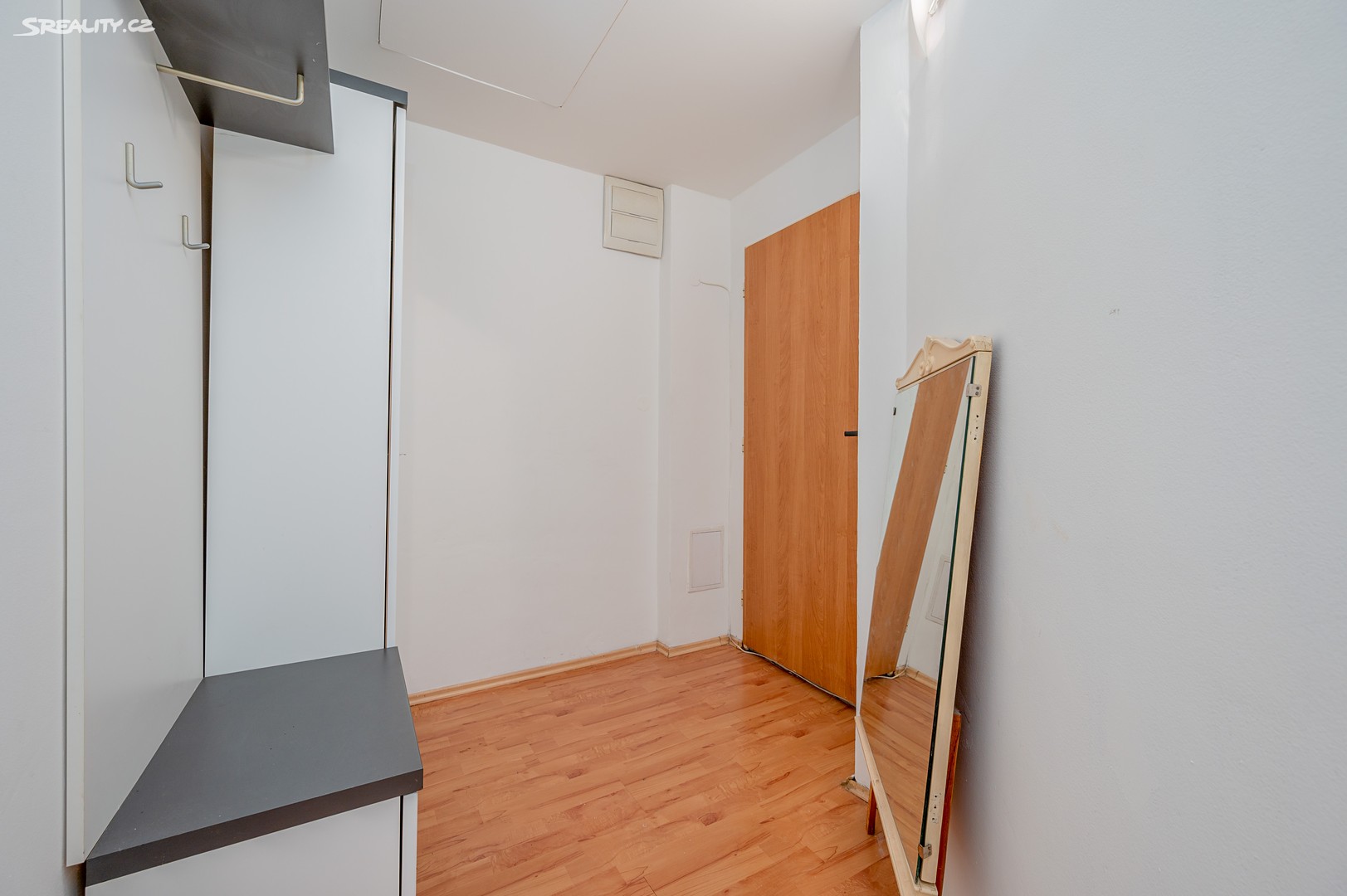 Pronájem bytu 1+1 39 m², Seifertova, Praha 3 - Žižkov