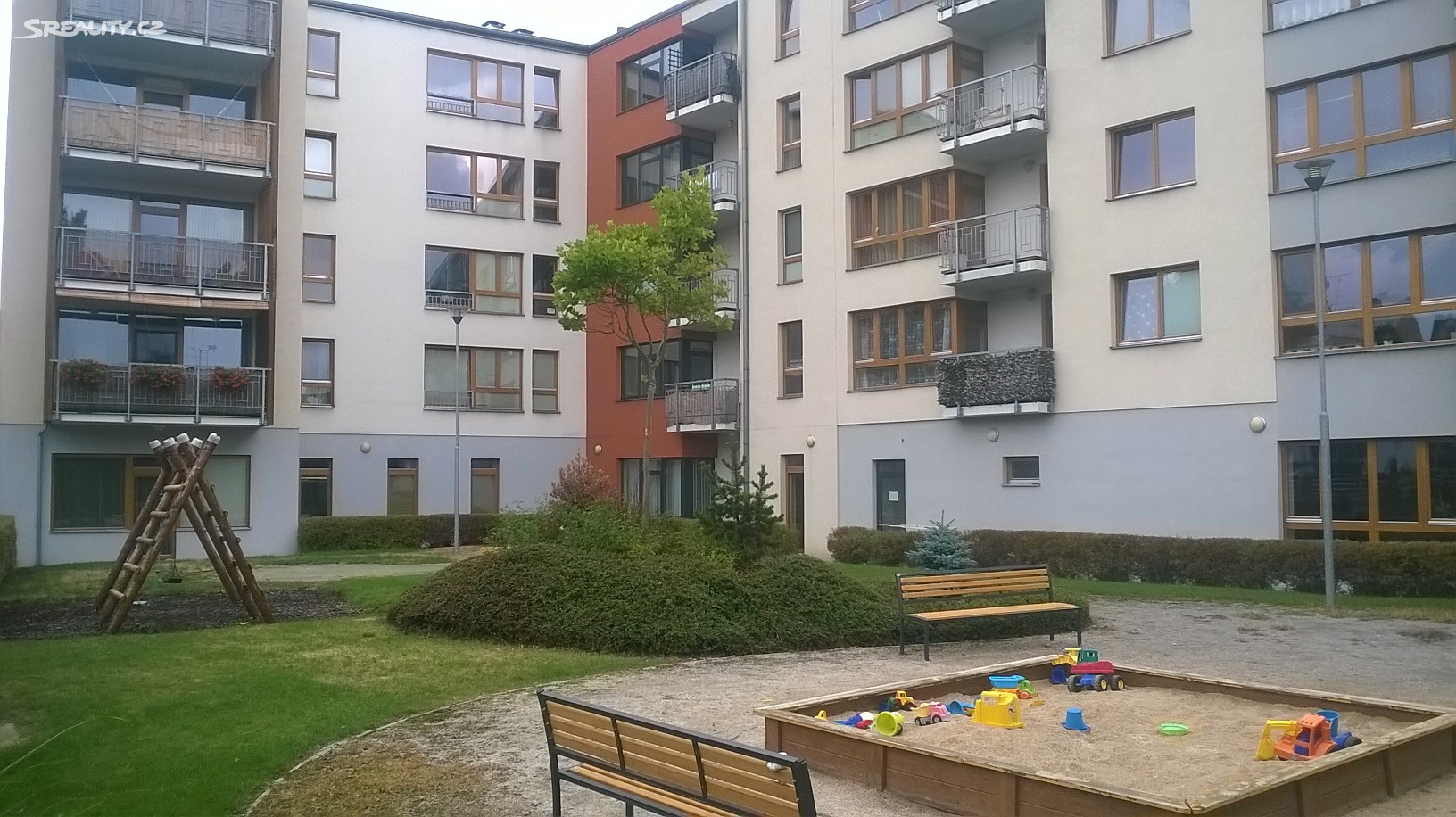 Pronájem bytu 1+kk 30 m², V Portyči, Písek - Pražské Předměstí