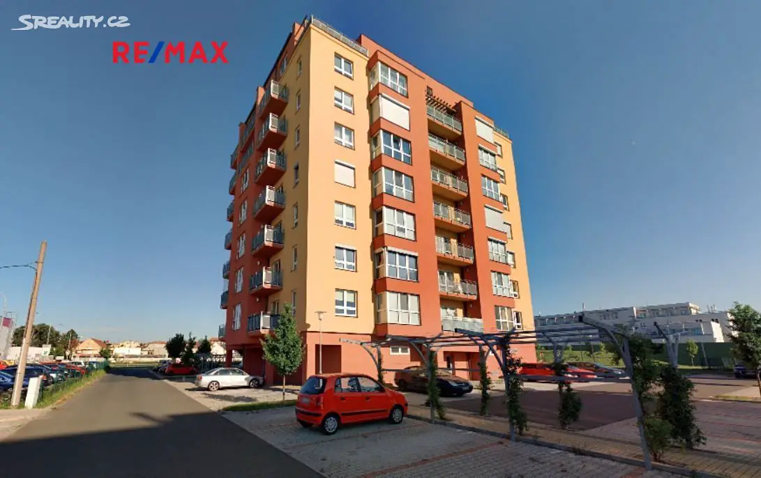 Pronájem bytu 1+kk 45 m², U Borských kasáren, Plzeň - Jižní Předměstí