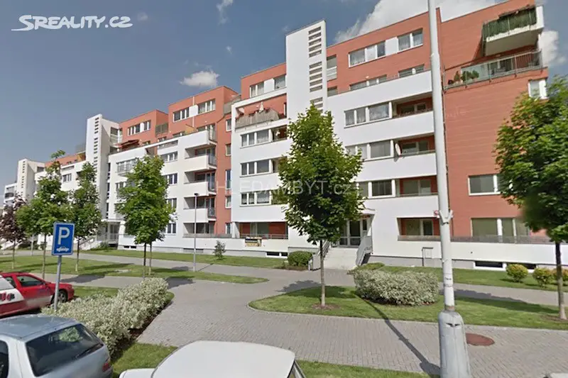 Pronájem bytu 1+kk 30 m², Švehlova, Praha 10 - Hostivař