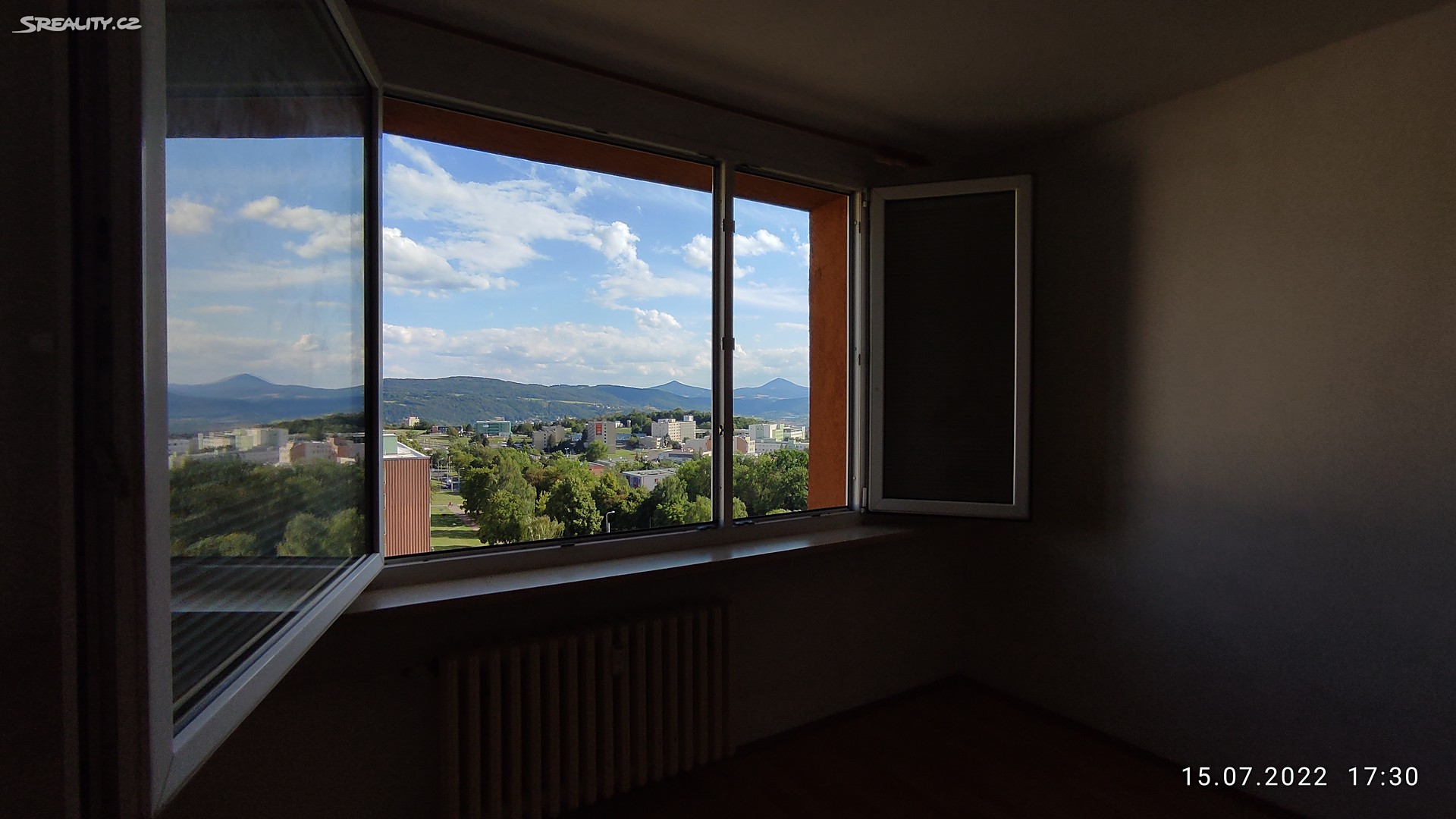 Pronájem bytu 1+kk 20 m², Větrná, Ústí nad Labem - Severní Terasa
