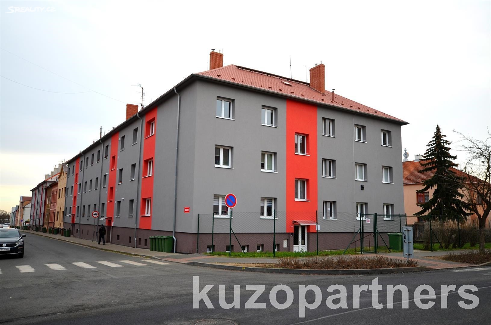 Pronájem bytu 2+1 56 m², Kadaňská, Chomutov