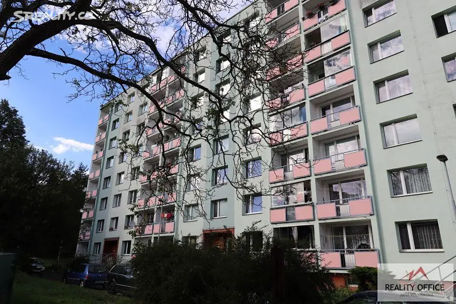 Pronájem bytu 2+1 65 m², Pod Vrchem, Děčín - Děčín IX-Bynov