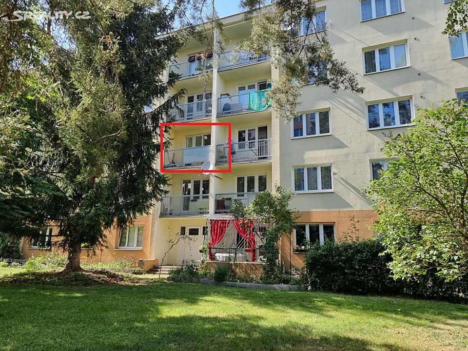 Pronájem bytu 2+1 53 m², Bělehradská, Kladno - Kročehlavy