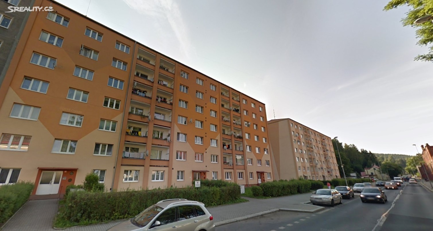 Pronájem bytu 2+1 40 m², Čs. armády, Kraslice