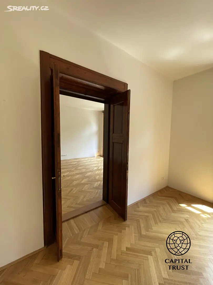 Pronájem bytu 2+1 75 m², nám. T.G.Masaryka, Poděbrady - Poděbrady II