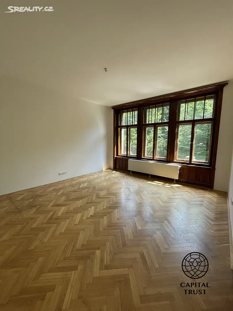 Pronájem bytu 2+1 75 m², nám. T.G.Masaryka, Poděbrady - Poděbrady II