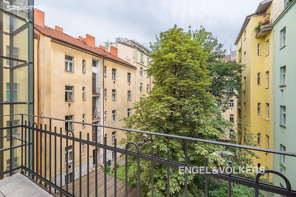 Pronájem bytu 2+1 58 m², U studánky, Praha 7 - Bubeneč