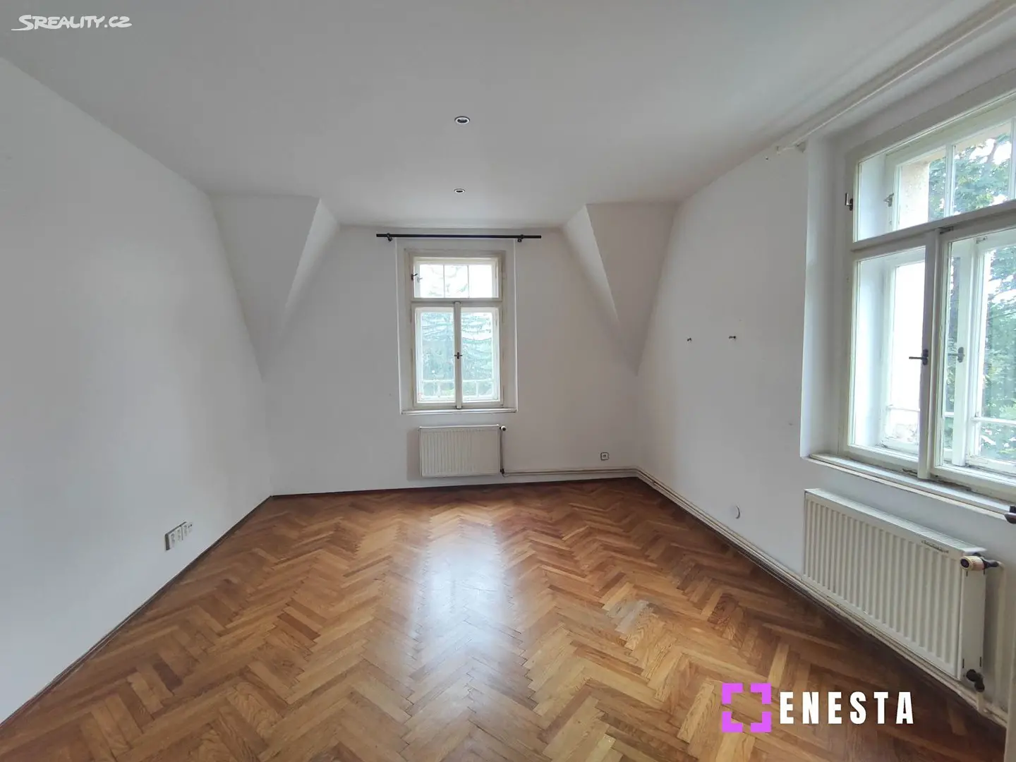 Pronájem bytu 2+1 60 m², Dostihová, Praha 5 - Velká Chuchle