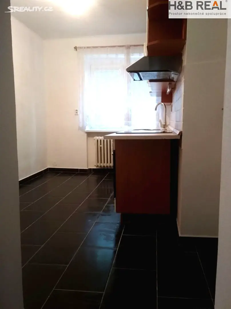 Pronájem bytu 2+1 58 m², Č. Drahlovského, Přerov - Přerov I-Město