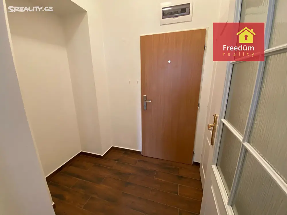 Pronájem bytu 2+1 57 m², Štúrova, Teplice - Trnovany
