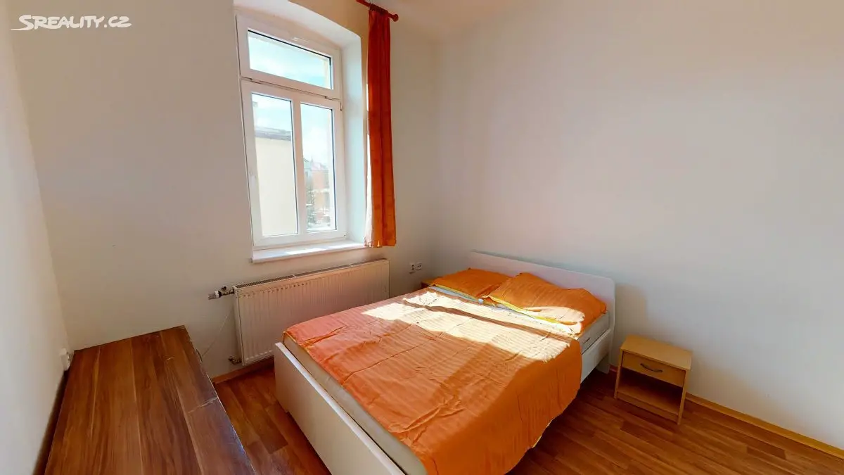 Pronájem bytu 2+kk 36 m², Svatopluka Čecha, Brno - Královo Pole