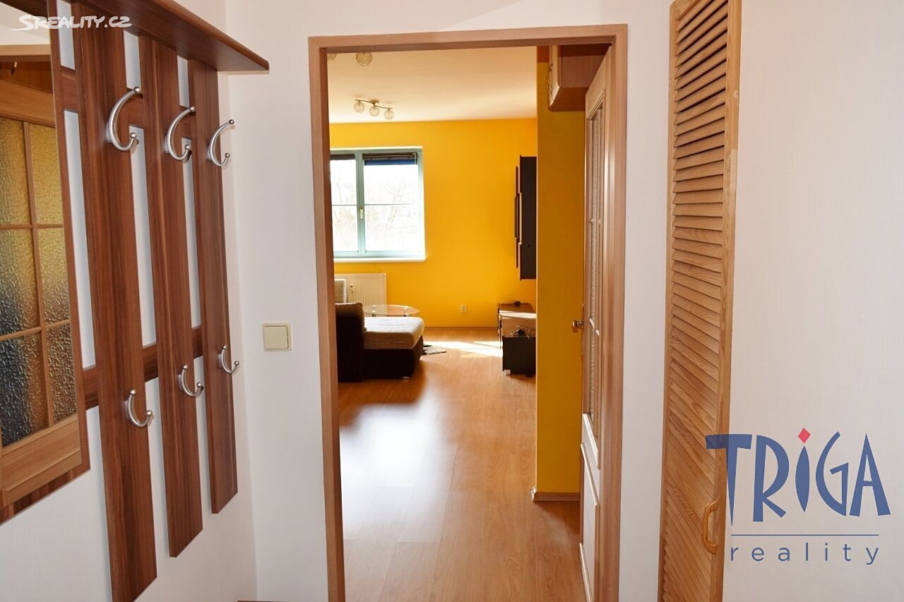 Pronájem bytu 2+kk 62 m², Štefánikova, Dvůr Králové nad Labem