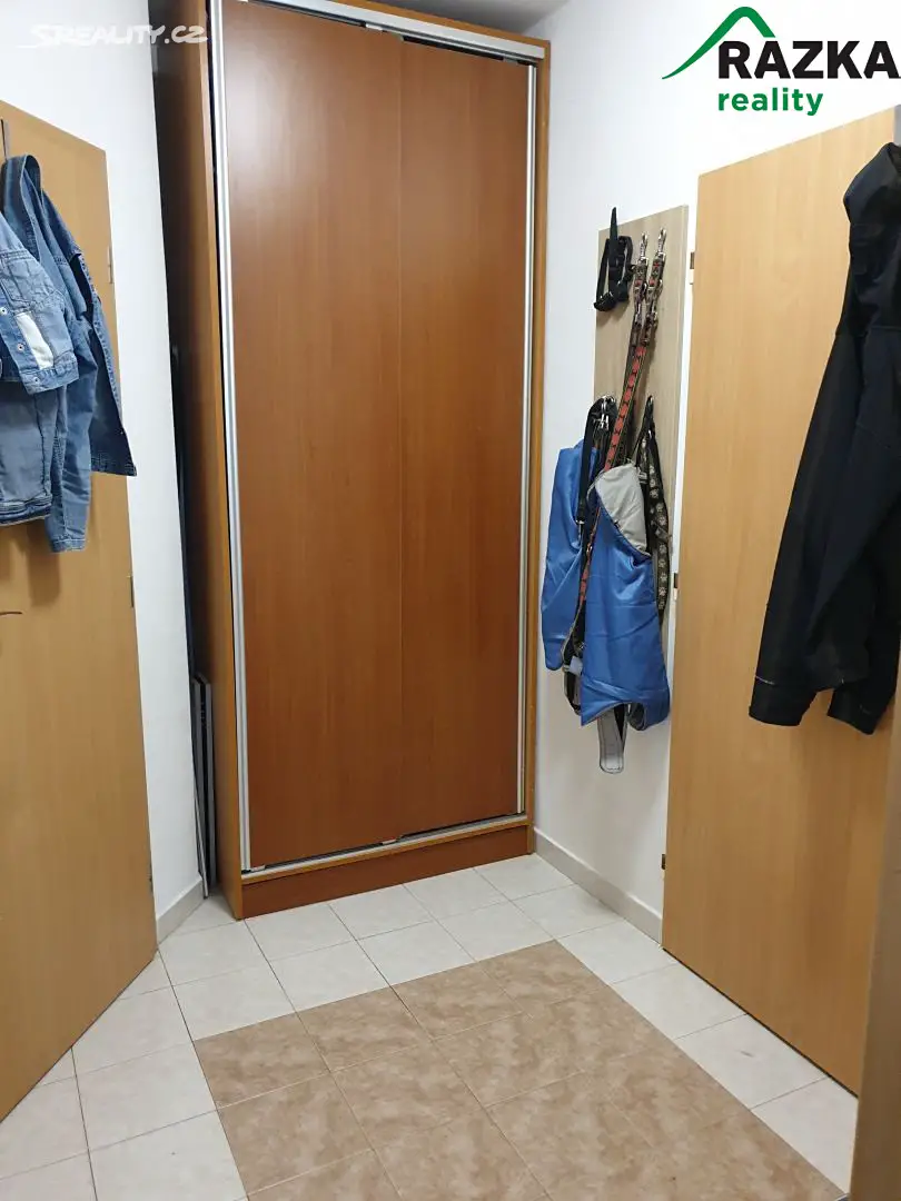 Pronájem bytu 2+kk 48 m², Všenorská, Jíloviště