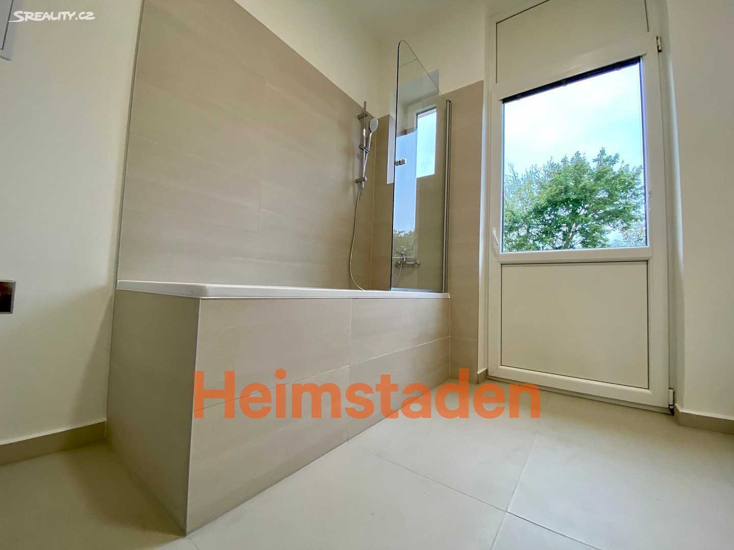 Pronájem bytu 2+kk 47 m², Lihovarská, Ostrava - Kunčičky