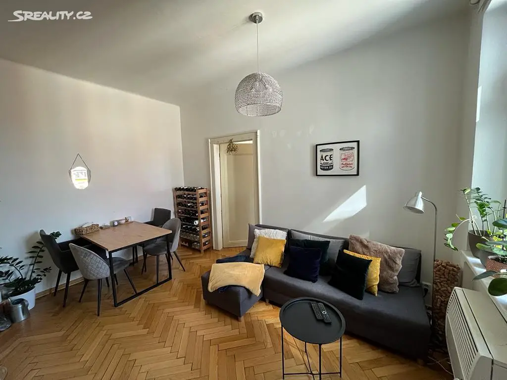 Pronájem bytu 2+kk 46 m², Eliášova, Praha 6 - Dejvice
