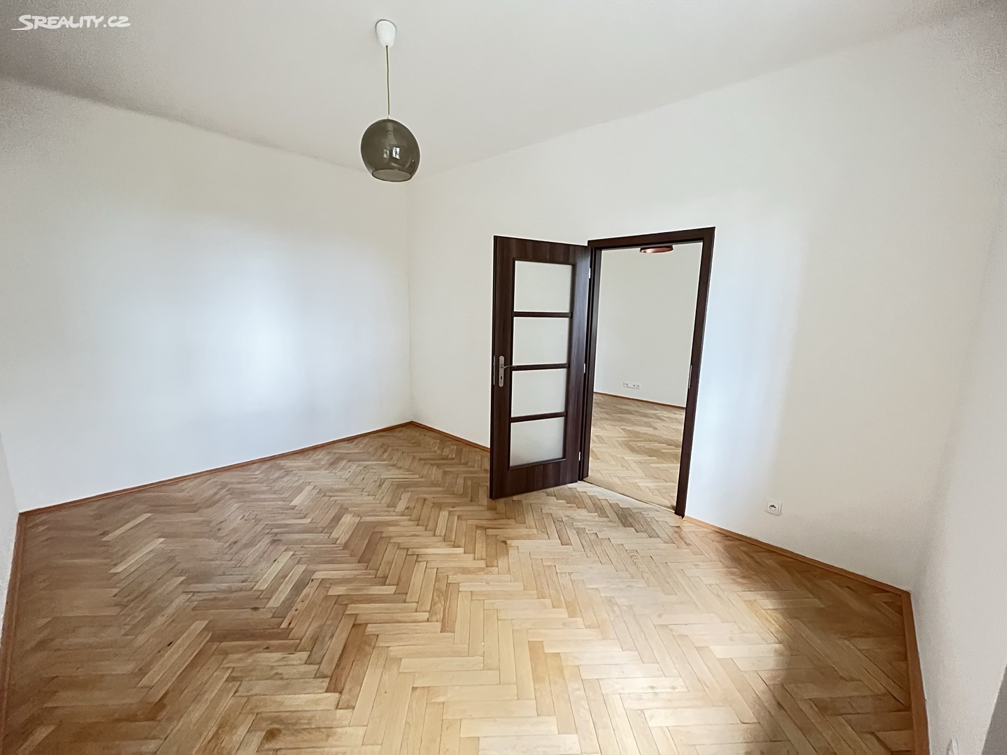 Pronájem bytu 2+kk 56 m², U Plátenice, Praha 5 - Smíchov