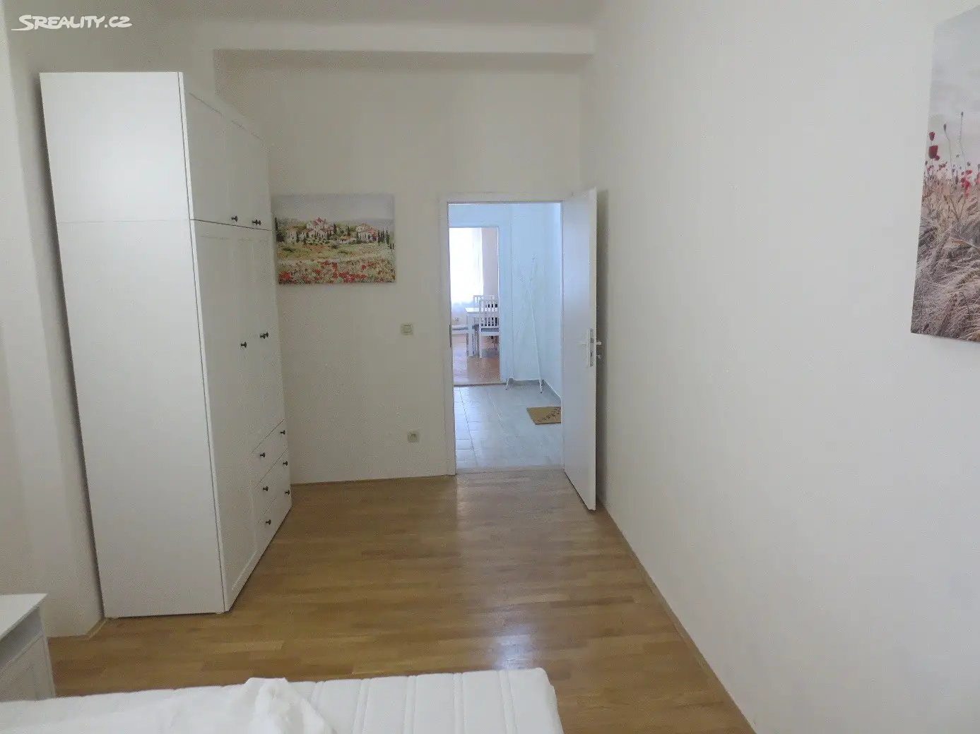 Pronájem bytu 2+kk 46 m², Sarajevská, Praha 2 - Vinohrady