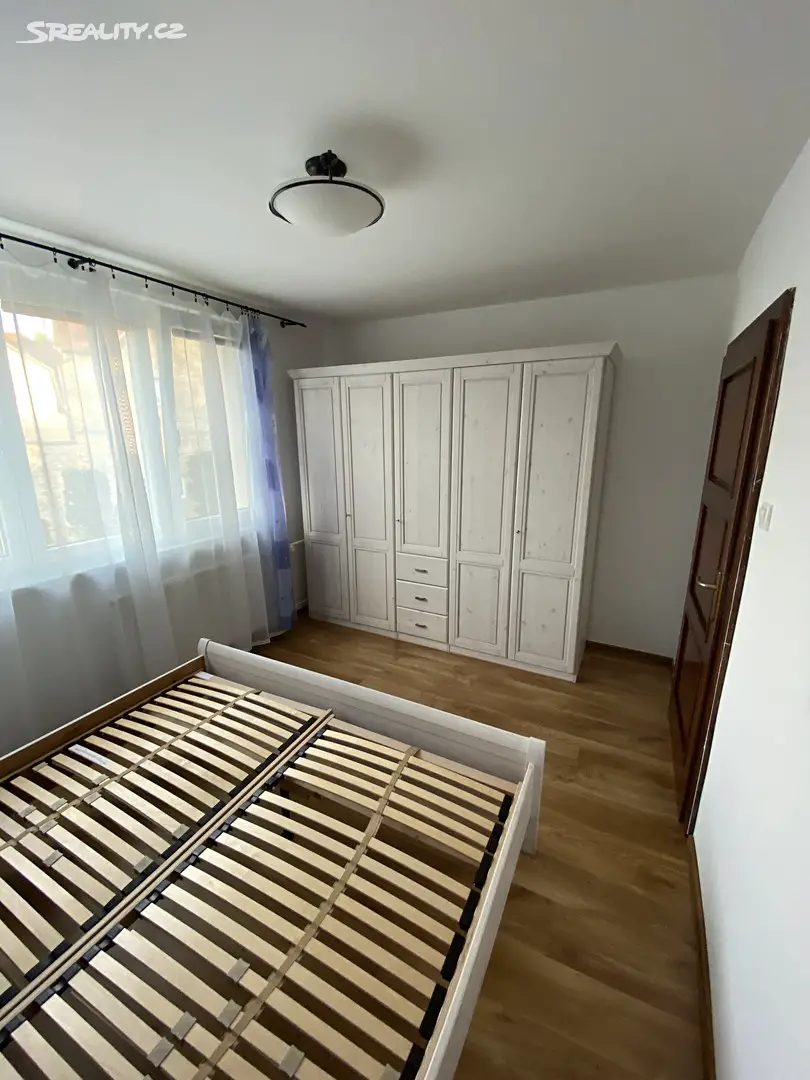 Pronájem bytu 3+1 68 m², Květnové revoluce, Liberec - Liberec XIII-Nové Pavlovice