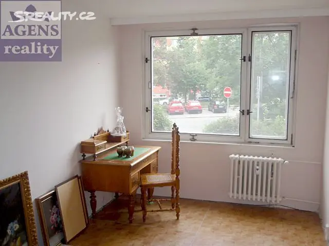 Pronájem bytu 3+1 79 m², Ke Strašnické, Praha 10 - Strašnice