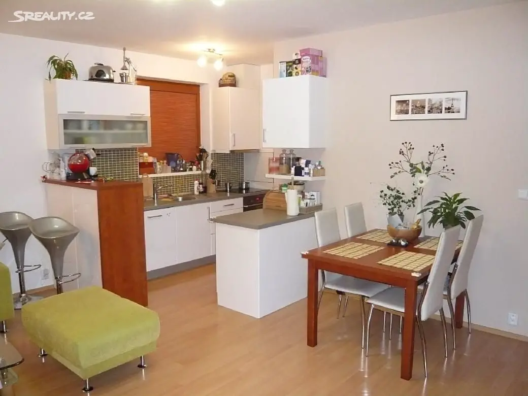 Pronájem bytu 3+kk 54 m², Prorektorská, Praha 10 - Malešice