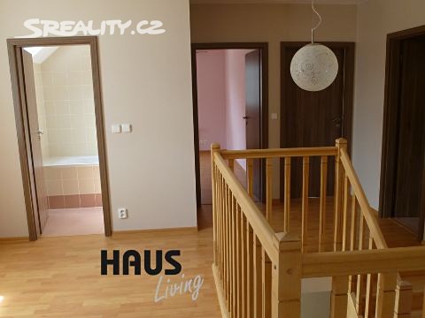 Pronájem  rodinného domu 245 m², pozemek 357 m², Na Malé Šárce, Praha - Nebušice