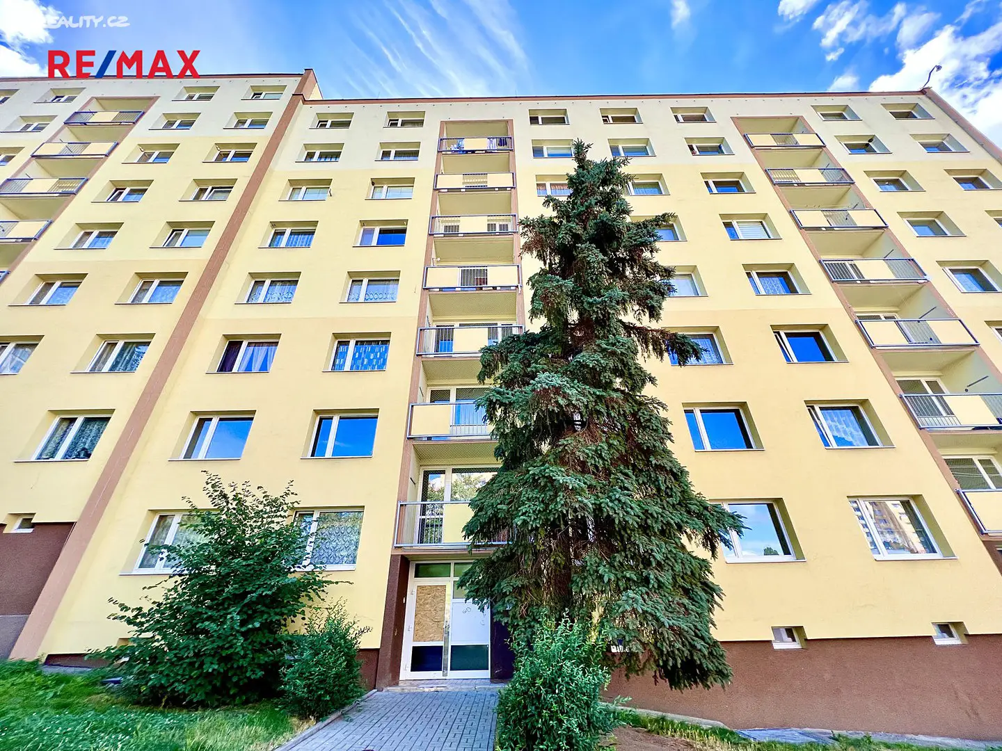 Prodej bytu 1+1 36 m², Dřínovská, Chomutov