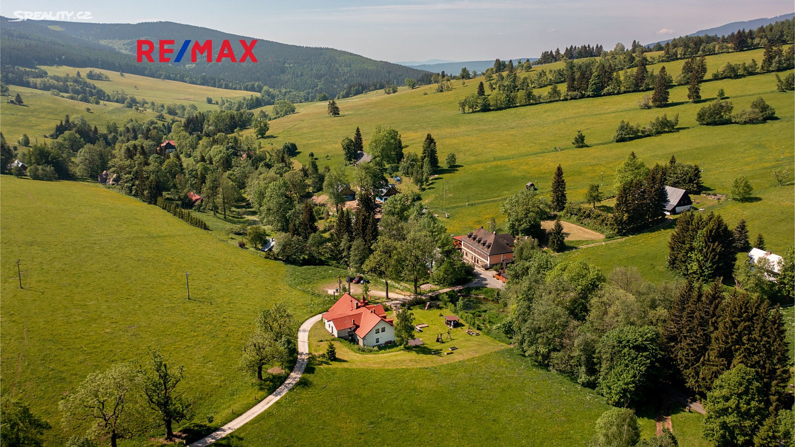 Prodej  chaty 419 m², pozemek 2 367 m², Horní Maršov - Horní Albeřice, okres Trutnov
