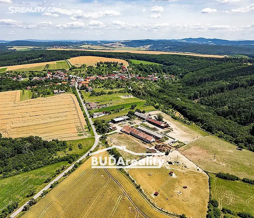 Prodej  stavebního pozemku 835 m², Komárov, okres Zlín