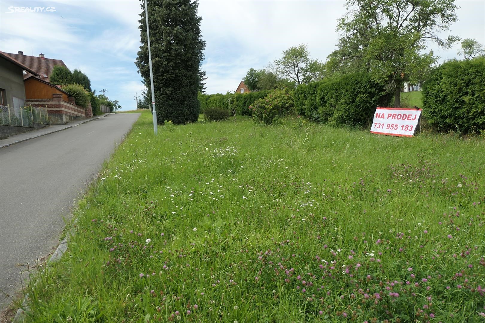 Prodej  stavebního pozemku 1 001 m², Újezd u Chocně, okres Ústí nad Orlicí