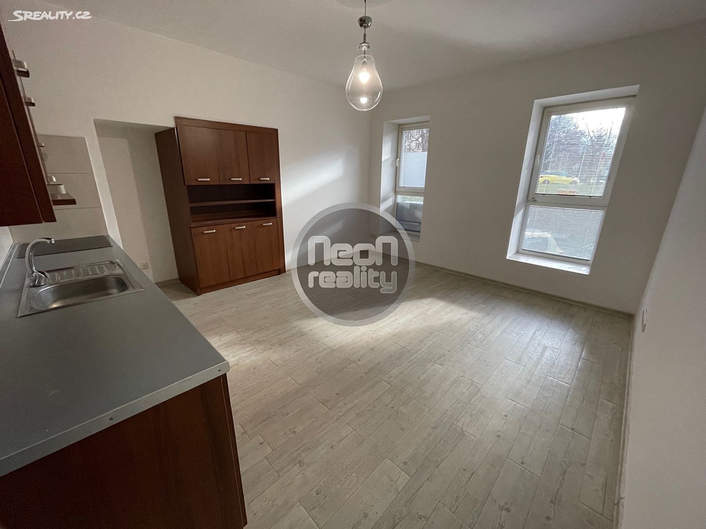 Pronájem bytu 1+kk 34 m², Petra Křičky, Ostrava - Moravská Ostrava