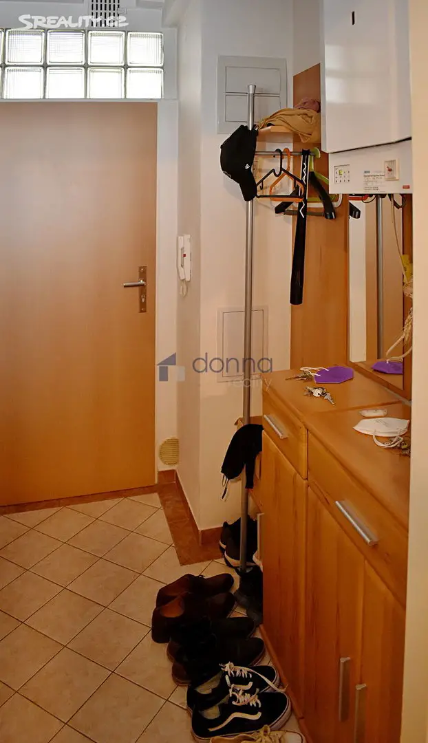 Pronájem bytu 3+1 66 m², Sevastopolská, Praha 10 - Vršovice