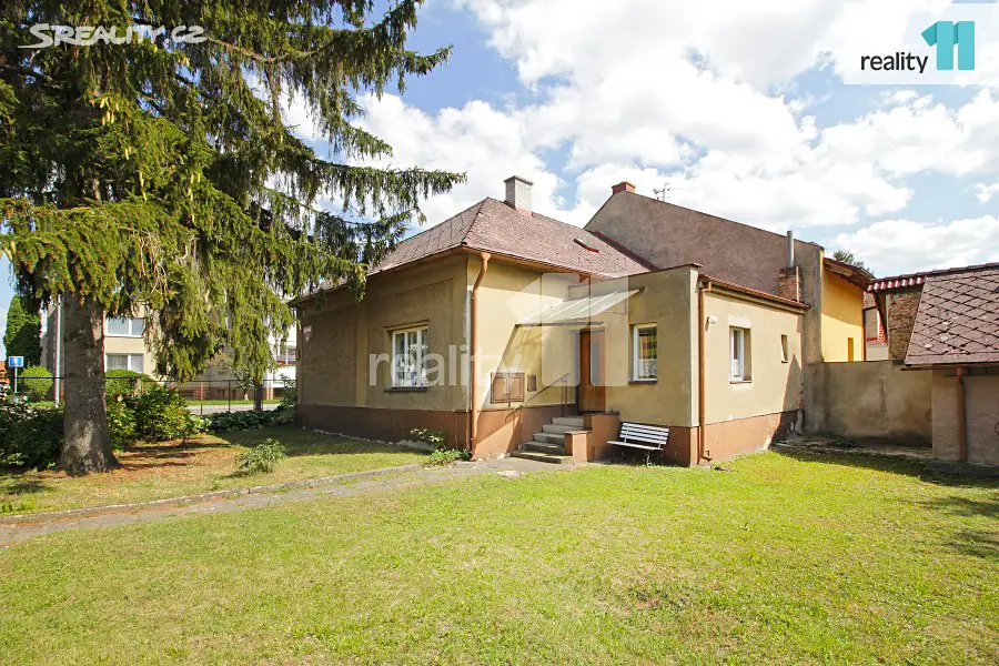 Prodej  rodinného domu 110 m², pozemek 425 m², Družstevní, Dobrovice